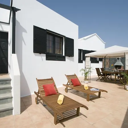 Gran Famara Puerto Del Carmen Villa Puerto del Carmen (Lanzarote)